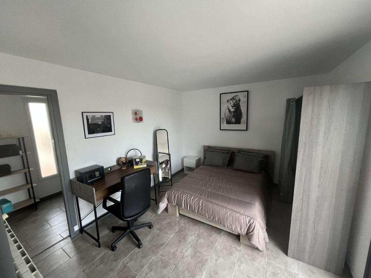 Superbe Appartement Avec Piscine Et Spa Privatif Вільнев-ле-Безьє Екстер'єр фото